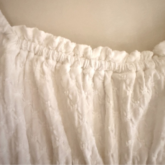 Free People White Eyelet Lady Bug Milk Maid Button Top Women's Size LG - Picture 11 of 13